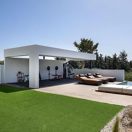 Versante Rousso - Modern Living In Nature's Embrace By Etouri Villa Kaina